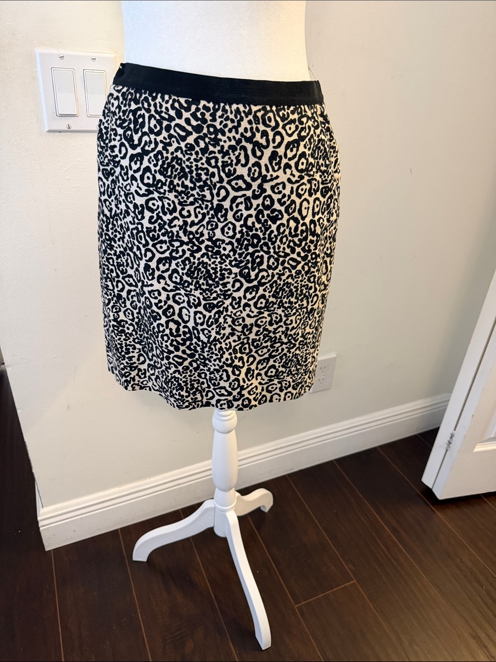 Black and White Leopard Print Skirt